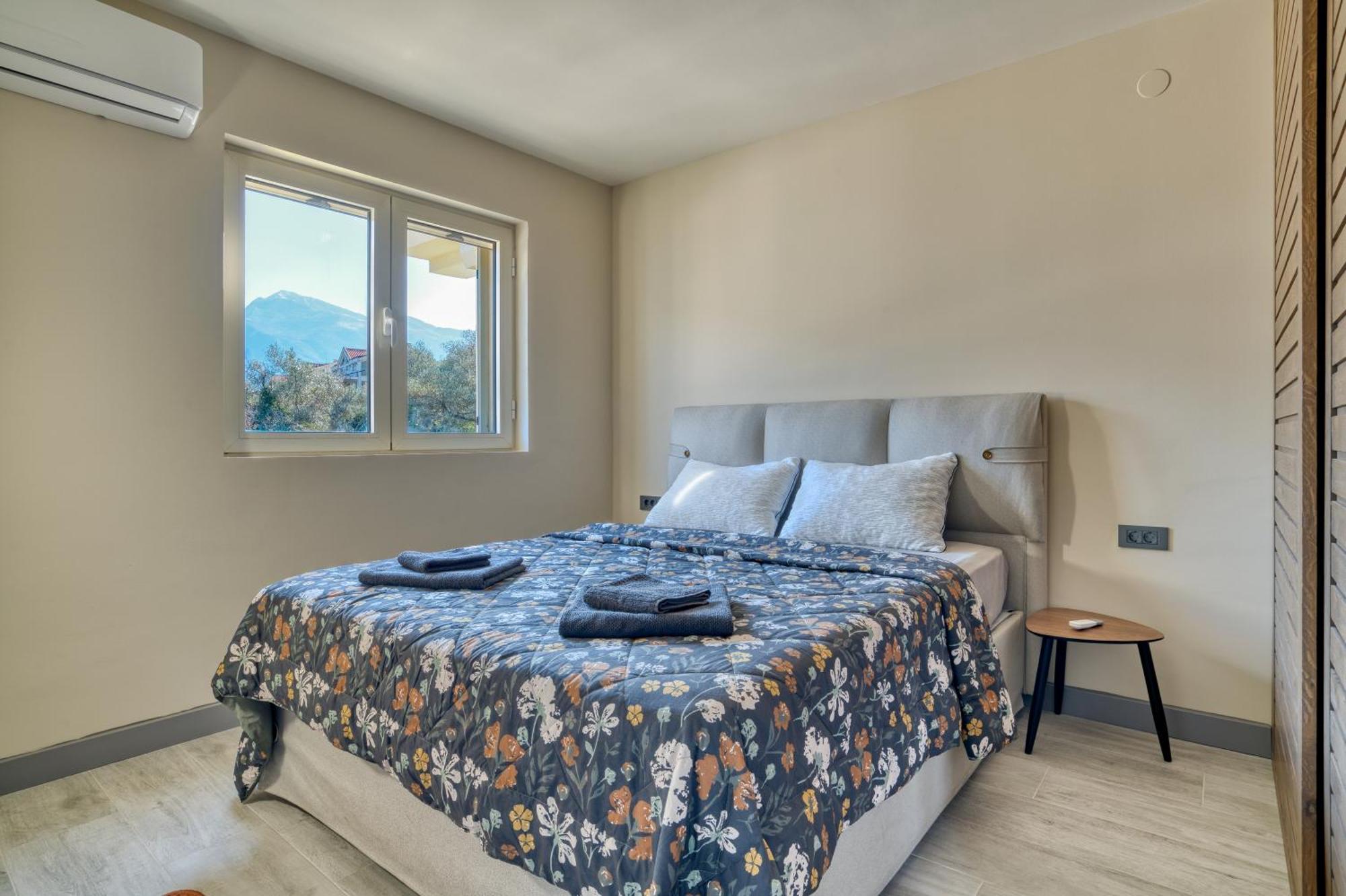 Luxurious 3-Bedroom Apartment By Mn Property Kotor Dış mekan fotoğraf