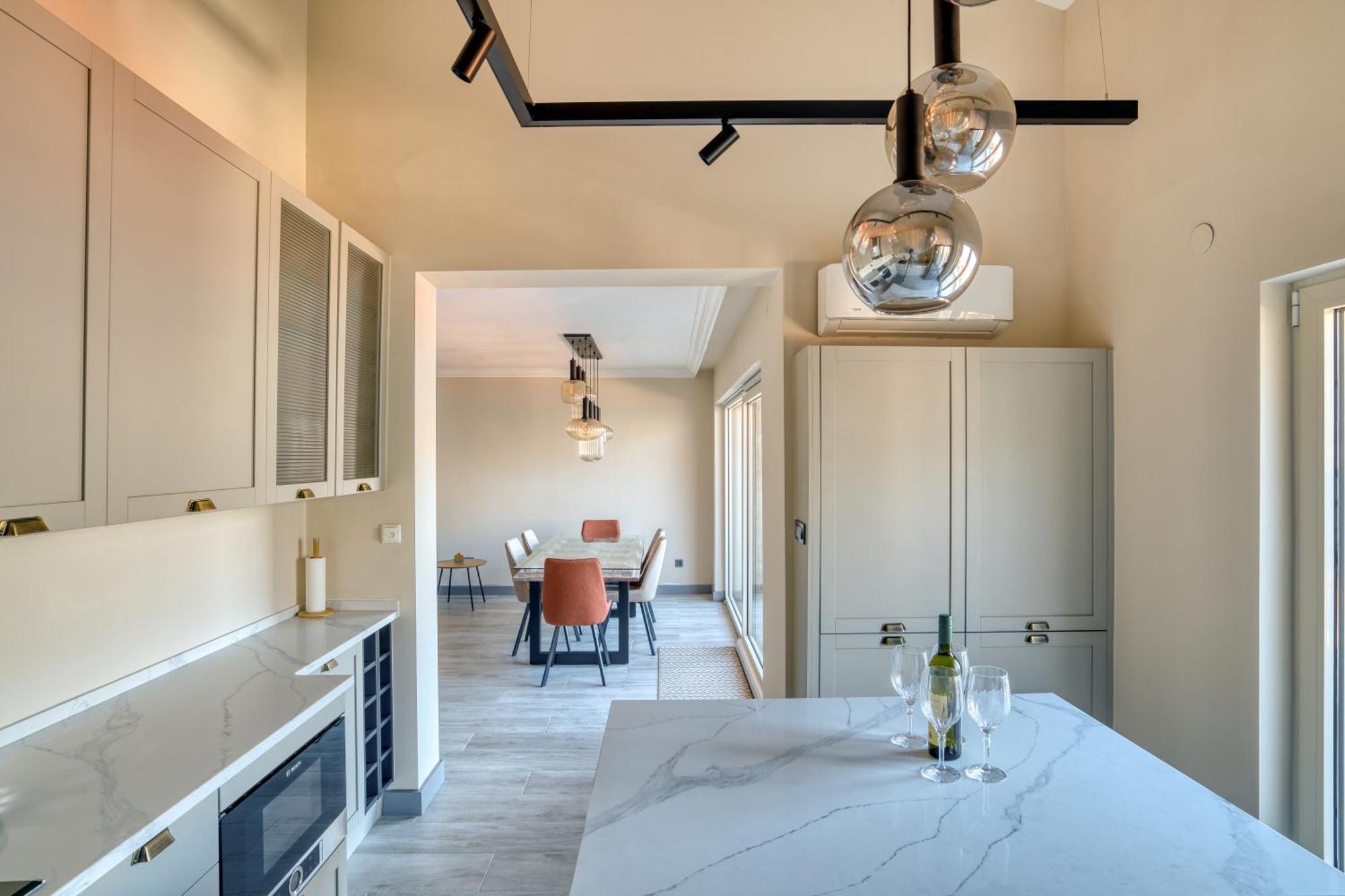 Luxurious 3-Bedroom Apartment By Mn Property Kotor Dış mekan fotoğraf